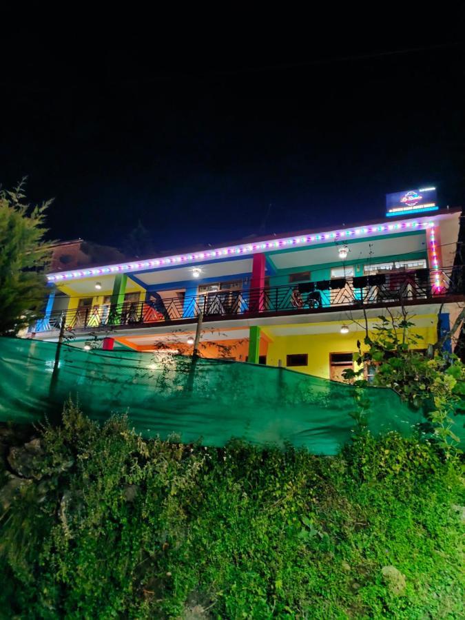 Хостел La Siesta India Manali Экстерьер фото