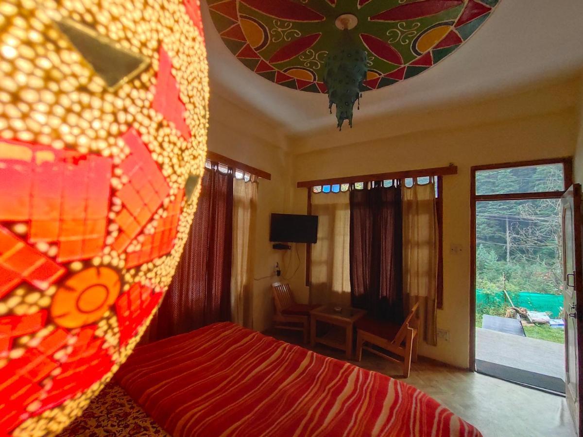 Хостел La Siesta India Manali Экстерьер фото