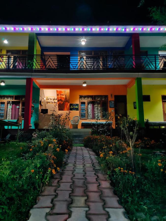 Хостел La Siesta India Manali Экстерьер фото