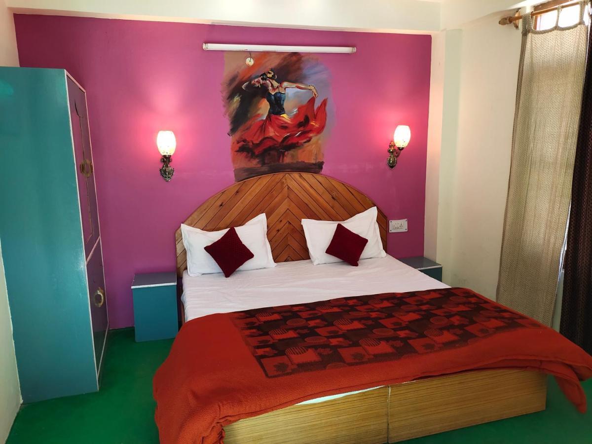 Хостел La Siesta India Manali Экстерьер фото